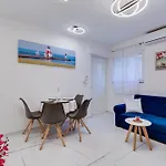 Rade Luxury Apartment